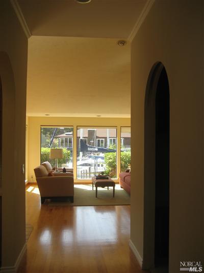 Undisclosed, Tiburon, CA 94920 photo 3