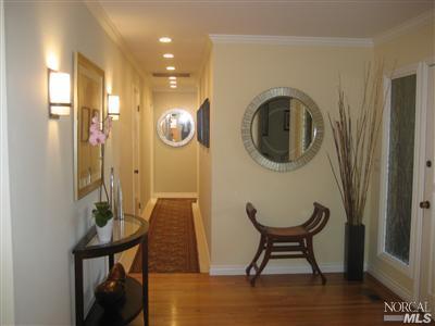 Undisclosed, Tiburon, CA 94920 photo 2