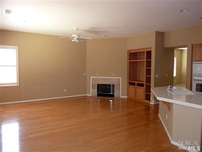 496 Mountain Meadows Dr, Fairfield, CA 94534 photo 5