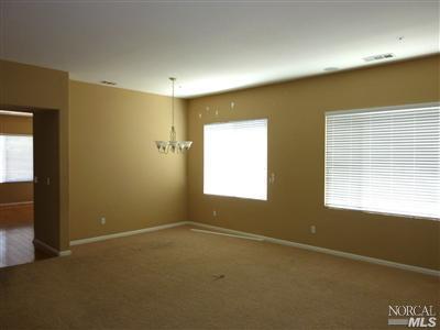 496 Mountain Meadows Dr, Fairfield, CA 94534 photo 4