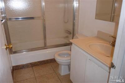 137 Chapman Ct, Vallejo, CA 94589 photo 8