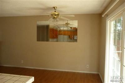 137 Chapman Ct, Vallejo, CA 94589 photo 5