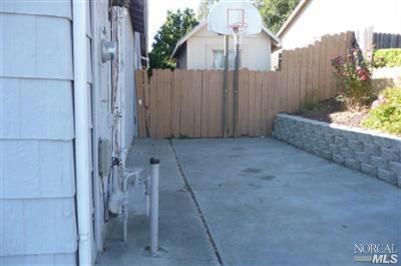137 Chapman Ct, Vallejo, CA 94589 photo 14