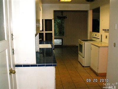 24100 Sherwood Rd, Willits, CA 95490 photo 3