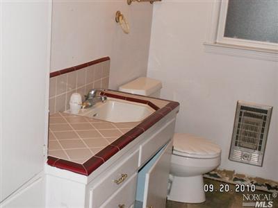 24100 Sherwood Rd, Willits, CA 95490 photo 6