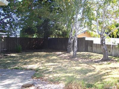 765 East Ct, Dixon, CA 95620 photo 2