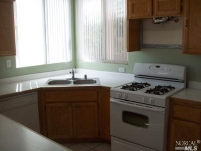 401 La Esperanza Dr, Dixon, CA 95620 photo 3