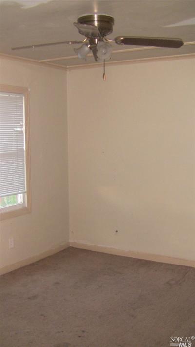 1504 Empire St, Fairfield, CA 94533 photo 4