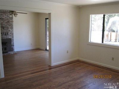9250 Starr Rd, Windsor, CA 95492 photo 2