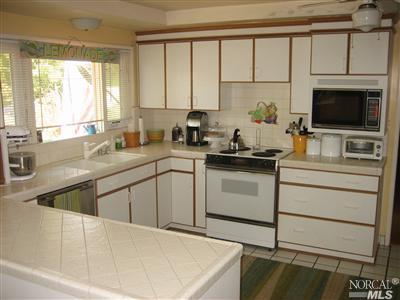 148 Hillside Ave, Napa, CA 94558 photo 3