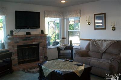 1631 Matthew Dr, Fairfield, CA 94533 photo 2