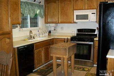 1631 Matthew Dr, Fairfield, CA 94533 photo 4