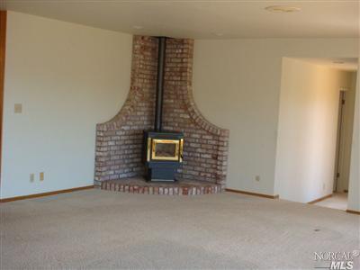275 View Dr, Ukiah, CA 95482 photo 5