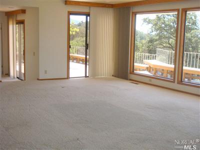 275 View Dr, Ukiah, CA 95482 photo 4