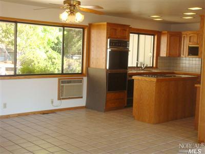 275 View Dr, Ukiah, CA 95482 photo 6