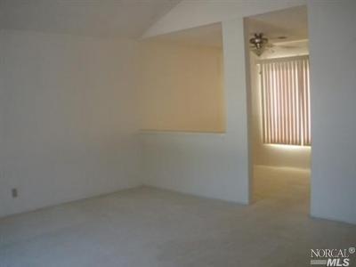 441 Basalt Dr, Vallejo, CA 94589 photo 4