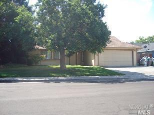 112 Almeria Pl, Winters, CA 95694 photo 1