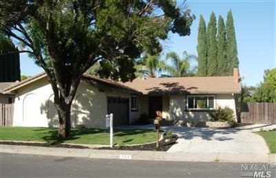 755 Corte Granada Ct, Vacaville, CA 95688 photo 1
