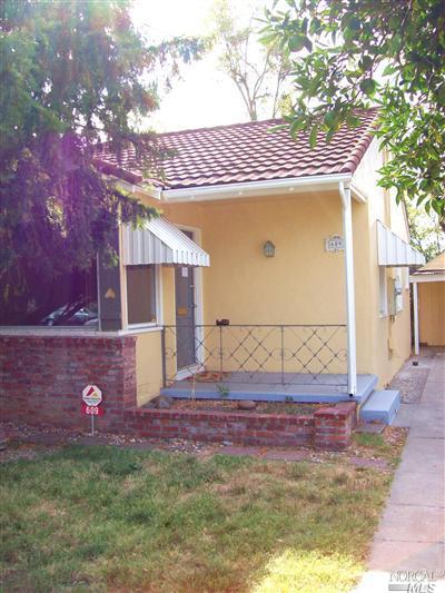 609 W A St, Dixon, CA 95620 photo 2