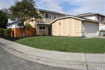 940 Daniel St, Fairfield, CA 94533 photo 2