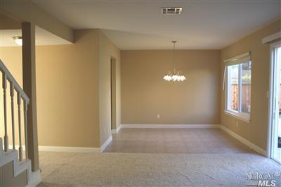 940 Daniel St, Fairfield, CA 94533 photo 6