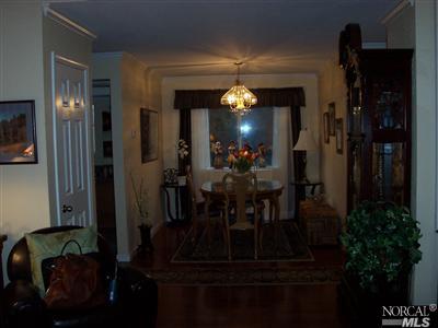 418 Regency Cir, Vacaville, CA 95687 photo 4