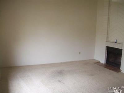 52 Del Prado Cir, Fairfield, CA 94533 photo 2