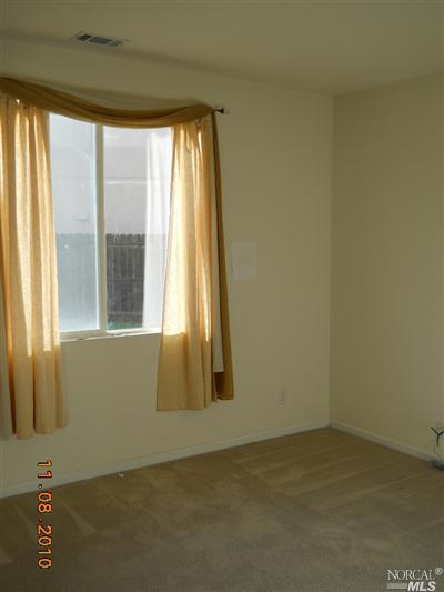 6571 Greenbrier Ct, Vallejo, CA 94591 photo 4