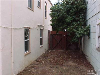 142 Illinois St, Vallejo, CA 94590 photo 11