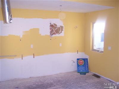 1122 E 5th St, Benicia, CA 94510 photo 4