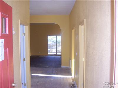 1122 E 5th St, Benicia, CA 94510 photo 2