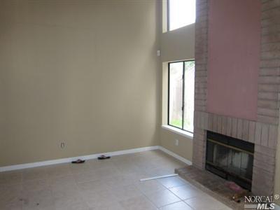 148 Nalisty Dr, Vallejo, CA 94590 photo 2