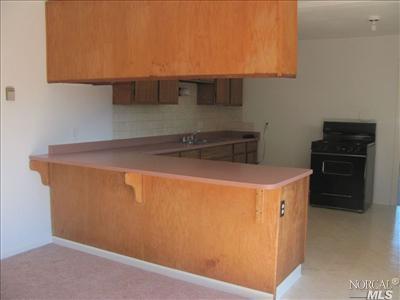 925 Pine St, Vallejo, CA 94590 photo 3