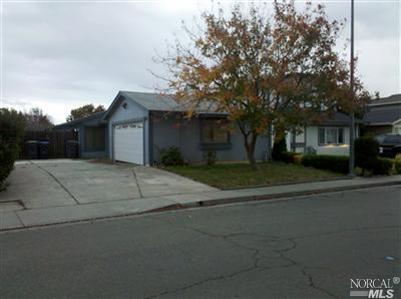 975 Daniel St, Fairfield, CA 94533 photo 1