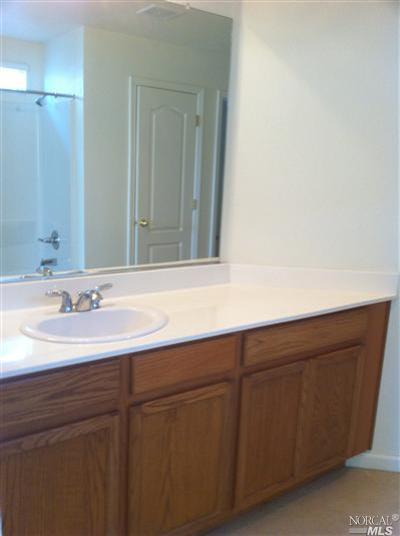 3107 Puffin Cir, Fairfield, CA 94533 photo 5
