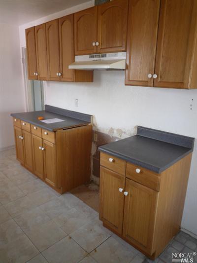 315 Mark Ave, Vallejo, CA 94589 photo 4