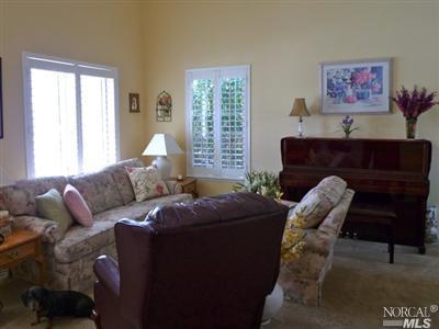441 Valley Oak Ct, Windsor, CA 95492 photo 2