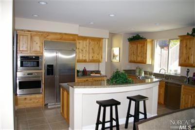 616 Via De Bella, Fairfield, CA 94534 photo 5