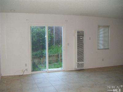 67 Parrott St, Vallejo, CA 94590 photo 2