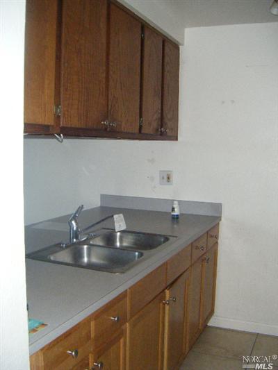67 Parrott St, Vallejo, CA 94590 photo 3