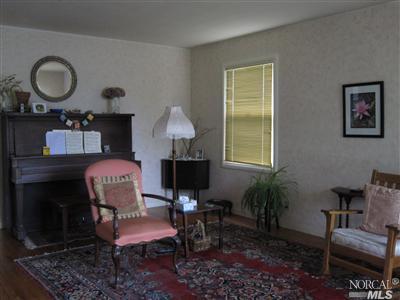 1232 Helen Ave, Ukiah, CA 95482 photo 3