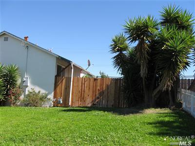 101 Wilshire Ave, Vallejo, CA 94591 photo 2