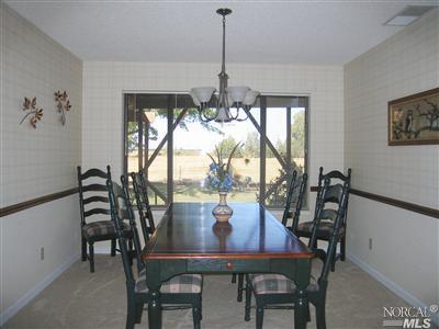 4915 Noble Ct, Winters, CA 95694 photo 8