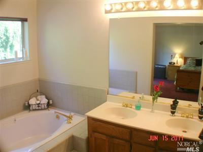 8854 Aguirre Way, Cotati, CA 94931 photo 14