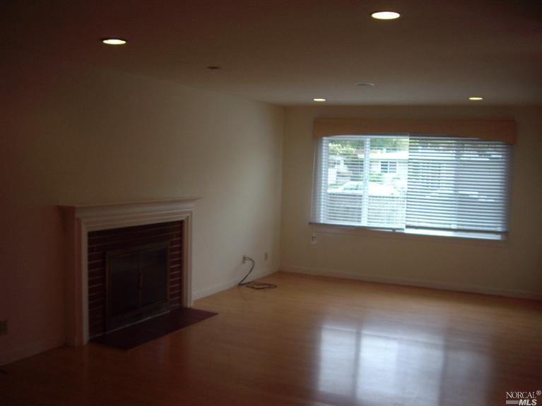 46 Meadow Dr, Mill Valley, CA 94941 photo 5