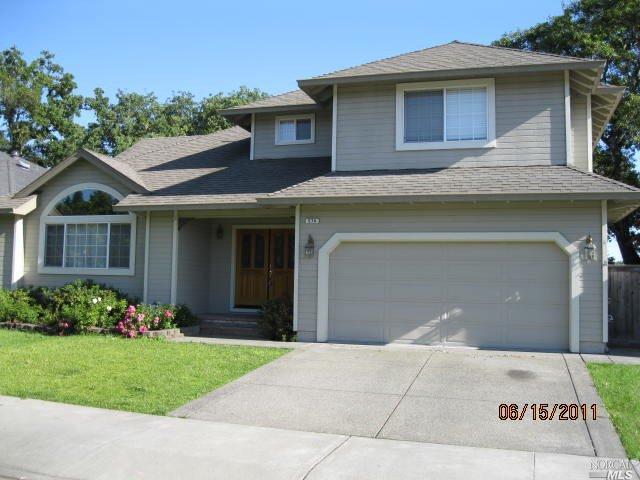 574 Peppertree Dr, Windsor, CA 95492 photo 1