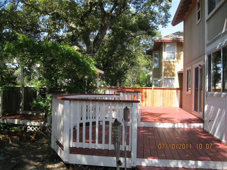 574 Peppertree Dr, Windsor, CA 95492 photo 6