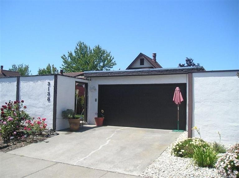 3138 Rita Ct, Napa, CA 94558 photo 2