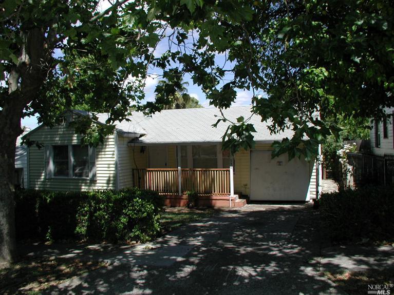 536 Russell St, Vallejo, CA 94591 photo 1