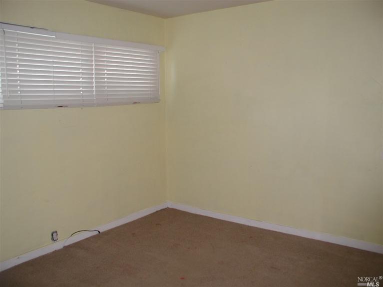 536 Russell St, Vallejo, CA 94591 photo 8